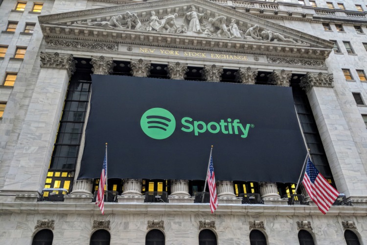 Spotify Amasses 138 Million Paying Subscribers, 299 Million MAUs Globally in Q2 2020
https://beebom.com/wp-content/uploads/2020/07/spotify-q2-2020-earnings.jpg