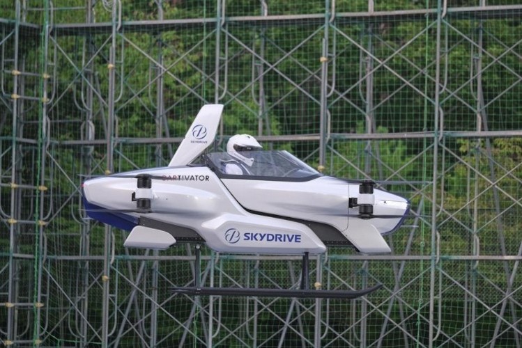 Japan flying car with a person feat.