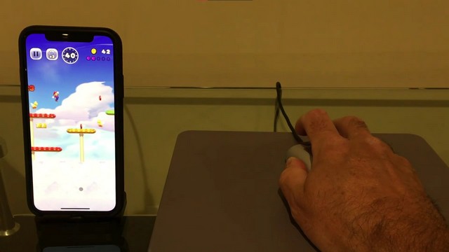 Nintendo mouse still works with iPhone 1