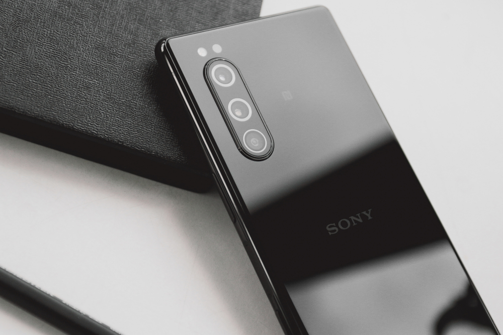 Xperia 5 II launch date announced