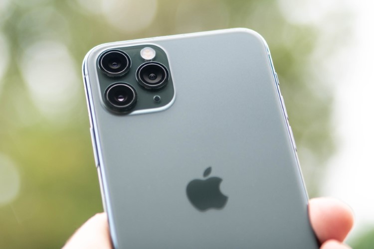 iPhone 12 Faced with Camera Supply Issues; Launch to Remain Unaffected