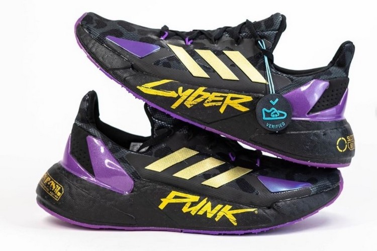 Adidas cyberpunk snearkers feat.