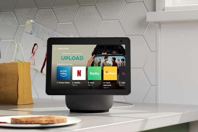 Echo Show 10 with Motorized Display Launched at $249.99