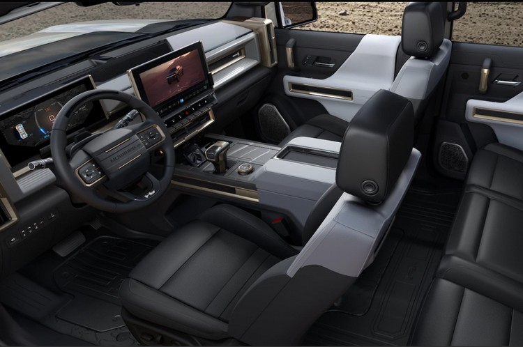 Hummer EV unreal engine-powered system feat.