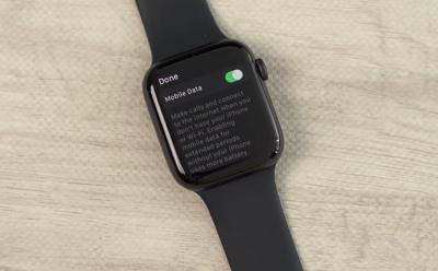 how to enable apple watch mobile data