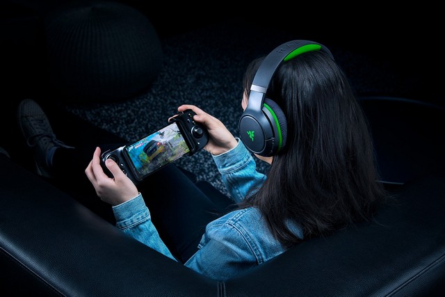 Check Out Razer s New Headphones for the Xbox Series X S Beebom