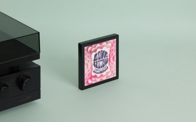 This Square Shaped Music Player Is Designed for Album Covers - 3