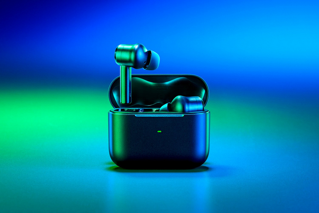 Razer Hammerhead True Wireless Pro Earbuds with ANC Launched for $200
