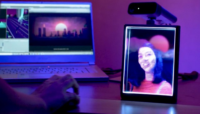 This Unique Device Shows Your Portrait Shots As 3D Holograms | Beebom