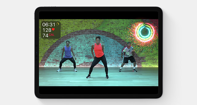 animations for closing activity rings in apple fitness+