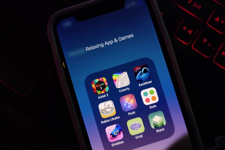 7 Apps and Games That Can Help You Relax in Stressful Times Beebom