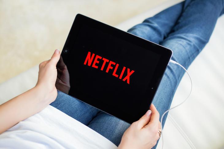 Netflix reaches 200 million paid subs