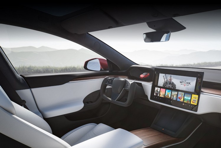 Tesla Model S can run Cyberpunk