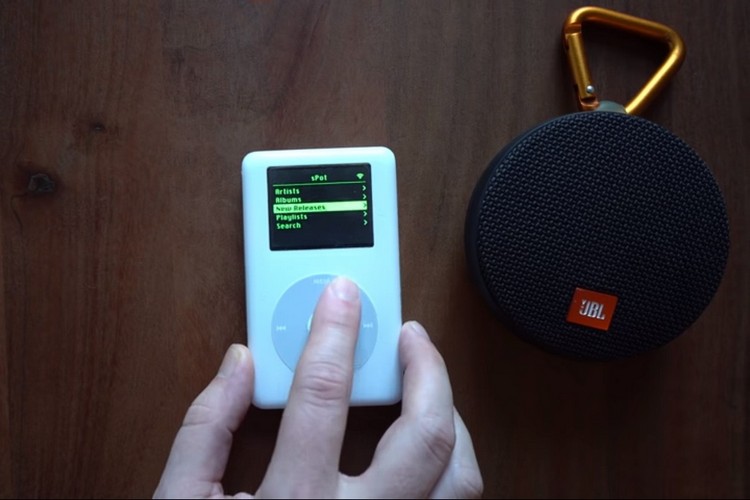 YouTuber turns 2004 iPod into a spotify-streaming device