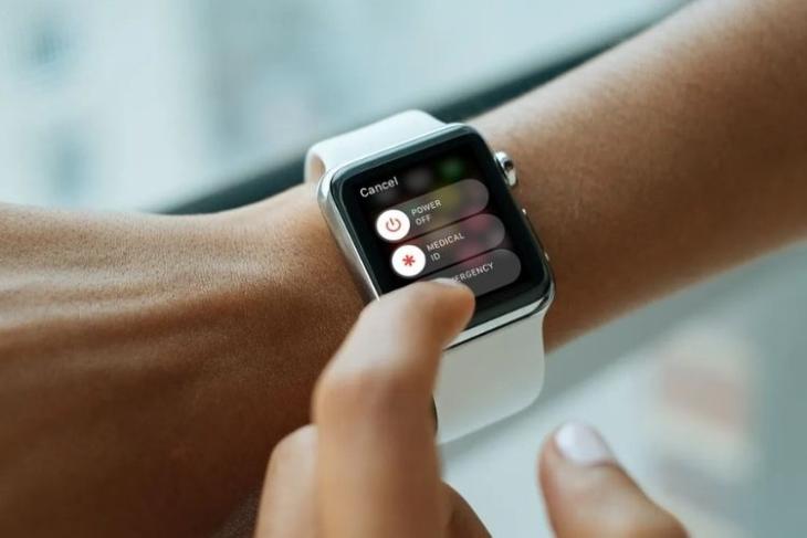 How to Add Emergency Contacts to Apple Watch or iPhone