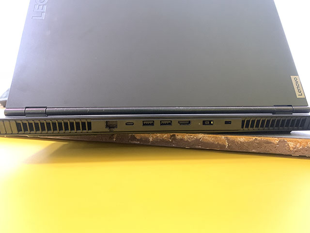 Lenovo Legion 5 Ports