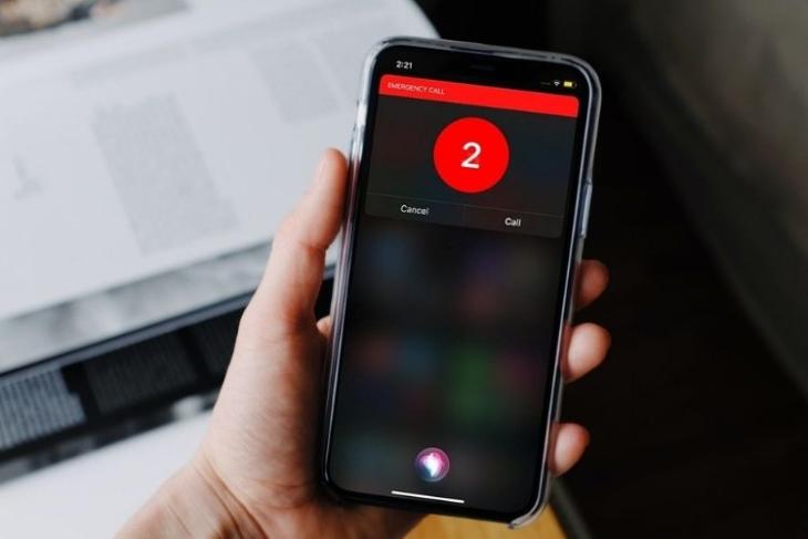 How to Set Up Emergency Calls Using Siri in iOS 14.5 on iPhone