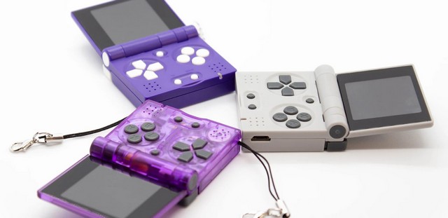 The FunKey S is a tiny gameboy-style gaming console
