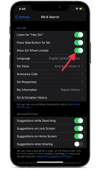 Make sure allow Siri when locked is enabled