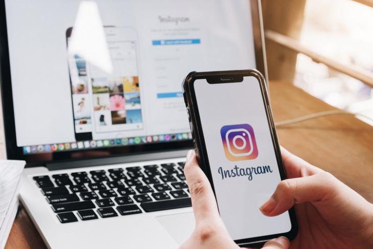 Change Your Name and Username on Instagram shutterstock website