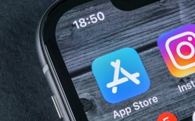 Here's Why Apple Does Not Allow Users to Sideload Apps on iOS Devices