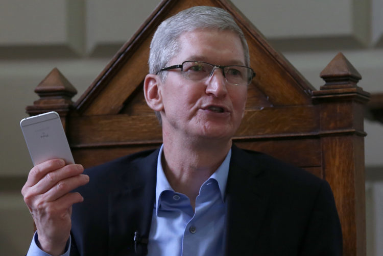 tim-cook-says-apple-plans-to-make-iphone-using-only-recycled-materials