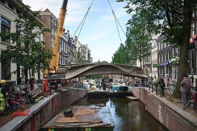 The MX3D Bridge Is the World’s First 3D Printed Bridge