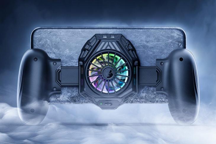 The GameSir F8 Snowgon Is a Mobile Grip with Built-In Cooling