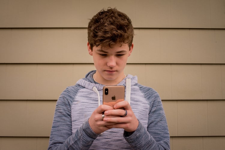 Apple scannt Benutzer-iPhones und iCloud auf Bilder von Kindesmissbrauch