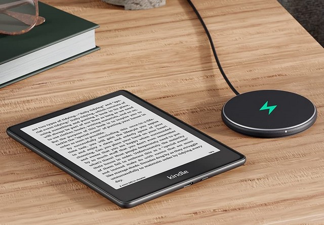 Kindle Paperwhite, Kindle Paperwhite Signature Edition launched