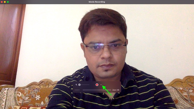 Click on the arrow button right next to the record button in QuickTime Player
