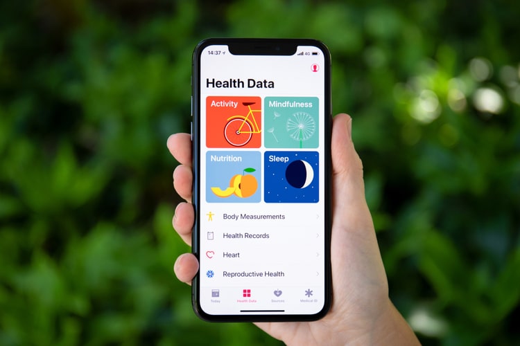 Future iPhones Might Be Able to Track the User’s Depression and Anxiety
https://beebom.com/wp-content/uploads/2021/09/Future-iPhones-will-be-able-to-track-depression-feat.-min.jpg?w=750&quality=75