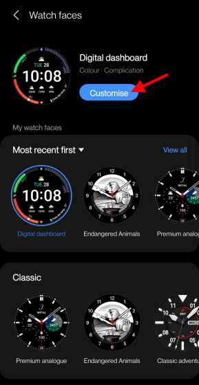 Thay đổi phong cách và tạo nên phong cách riêng cho chiếc đồng hồ thông minh Samsung Galaxy Watch 4 với chức năng Watch Face Change. Với hàng trăm lựa chọn hình nền, bạn có thể trải nghiệm những mẫu thiết kế độc đáo và đẹp mắt của Samsung.