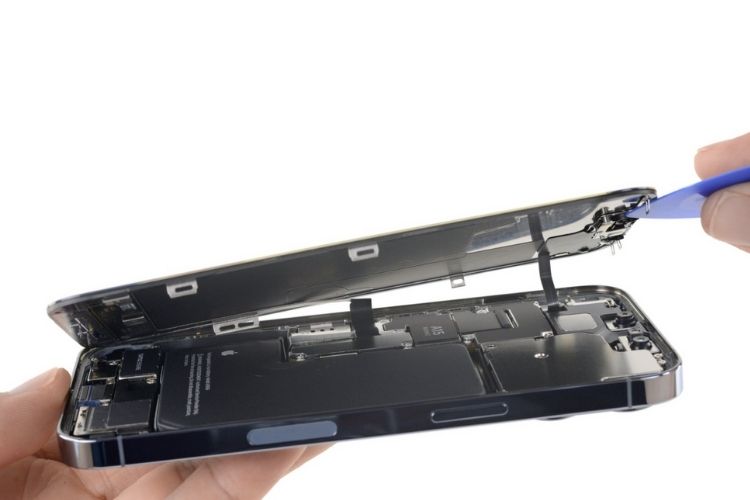 iPhone 13 Teardown Reveals Changes Made to Shrink Face ID Notch Size
https://beebom.com/wp-content/uploads/2021/09/iPhone-13-pro-teardown-feat-1.jpg?w=750&quality=75
