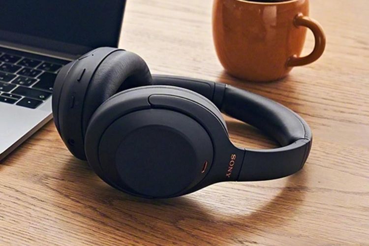 Grab the Sony WH-1000XM4 ANC Headphones At Their Lowest Price Ever on Amazon