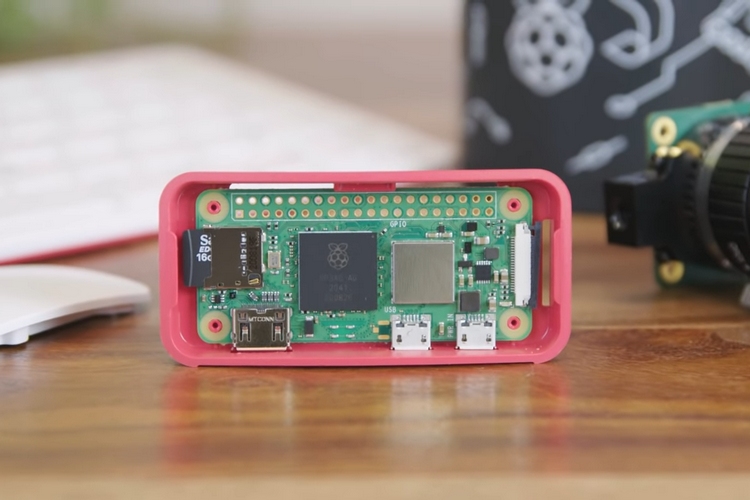 Raspberry Pi Zero 2 W vs Raspberry Pi Zero W: What Upgrades Does It ...