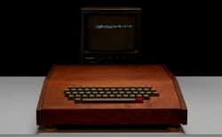 Rare Koa Wood-Cased Apple-1 Computer Designed by Steve Wozniak, Steve Jobs Sold for $500,000