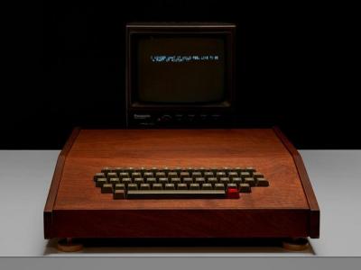 Rare Koa Wood-Cased Apple-1 Computer Designed by Steve Wozniak, Steve Jobs Sold for $500,000