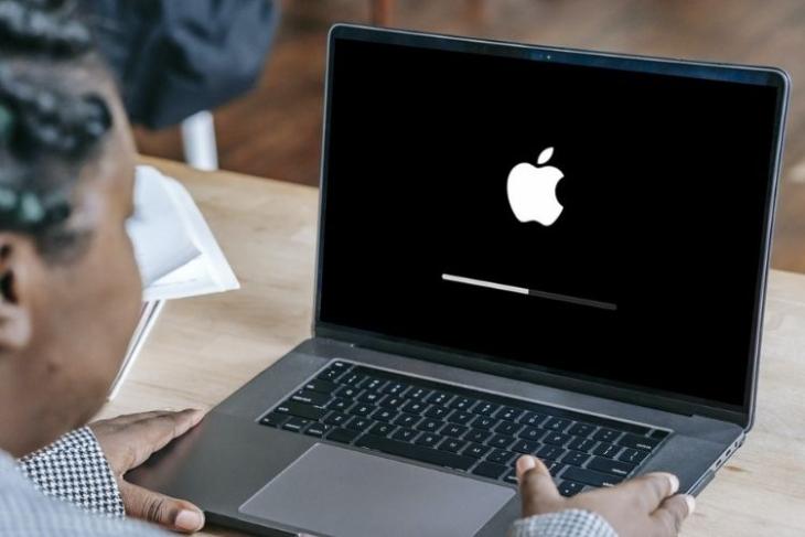 What to Do If My Mac Keeps Restarting? 10 Tips to Fix the Issue
