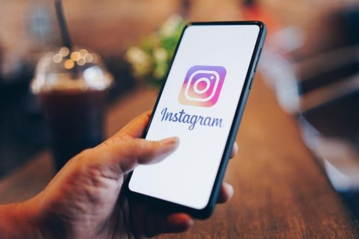 Instagram ermöglicht es Benutzern jetzt, die Geschichte von jemandem zu mögen, ohne eine DM zu senden