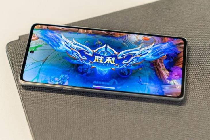 motorola edge x30