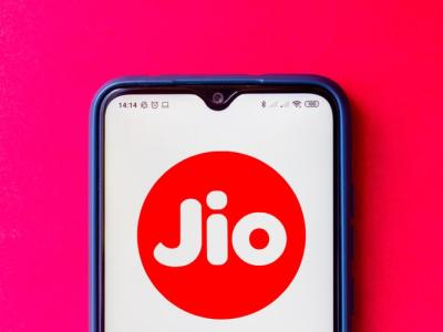 Jio Is Now Offering 100MB of High-Speed Data at Just Re 1; Here's How to Get It