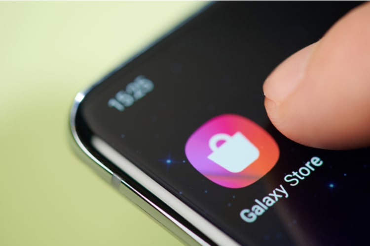 Samsung's Galaxy Store Is Distributing Malware-Laden Apps to Android Users