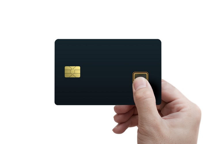 Samsung Unveils the First All-in-One Security IC for Biometric Payment Cards