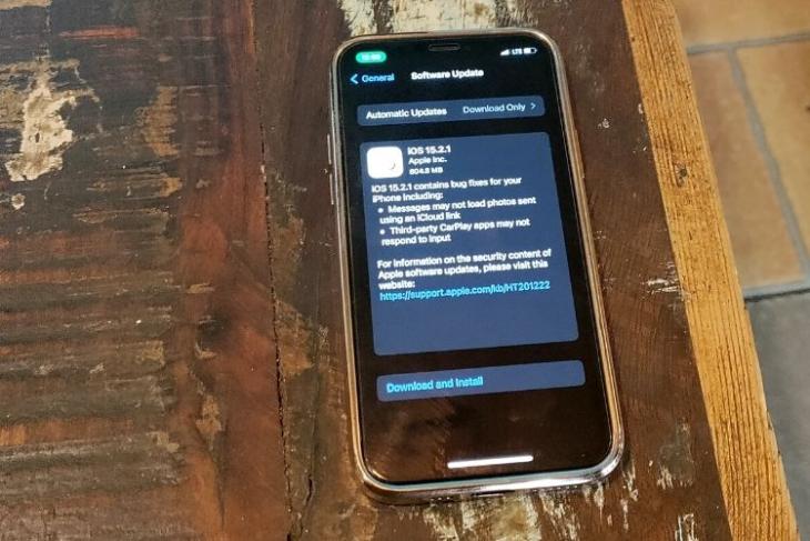 ios 15.2.1 update rolling out