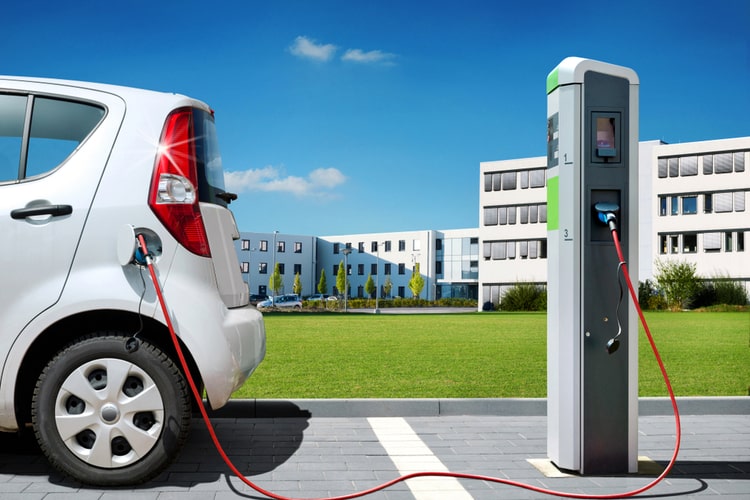 IIT Researchers Develop a Low-Cost Charging Technology to Reduce the Cost of EVs by 50%