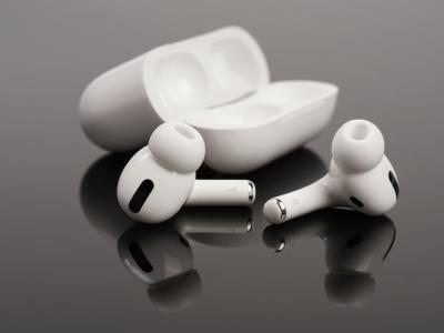 Future AirPods Pro Might Auto-Interrupt Noise Cancellation Using Trigger Words, Hints Patent