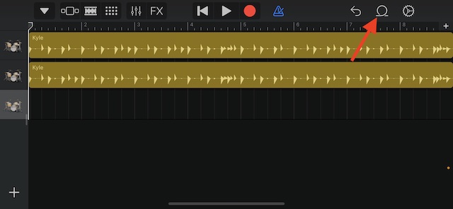 Loop icon in GarageBand app on iOS 