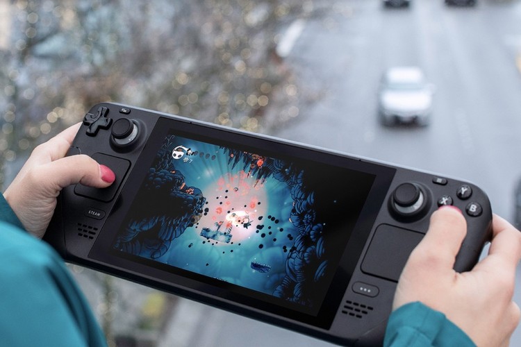 Valve's "Steam Deck" Handheld Gaming Console Can Now Run Windows 10