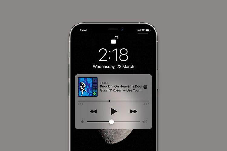 How to Remove Music Player Widget from iPhone Lock Screen | Beebom
